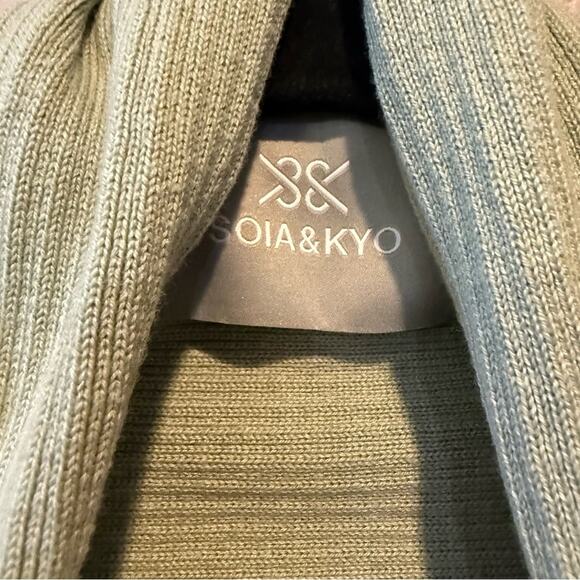 Soia & Kyo Becca Scarfigan in Sage Green Shrug Poncho Open Front Sweater OS - Picture 6 of 13